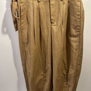 Free People barrel/paper bag style pants with Belt Detail. Very oversized